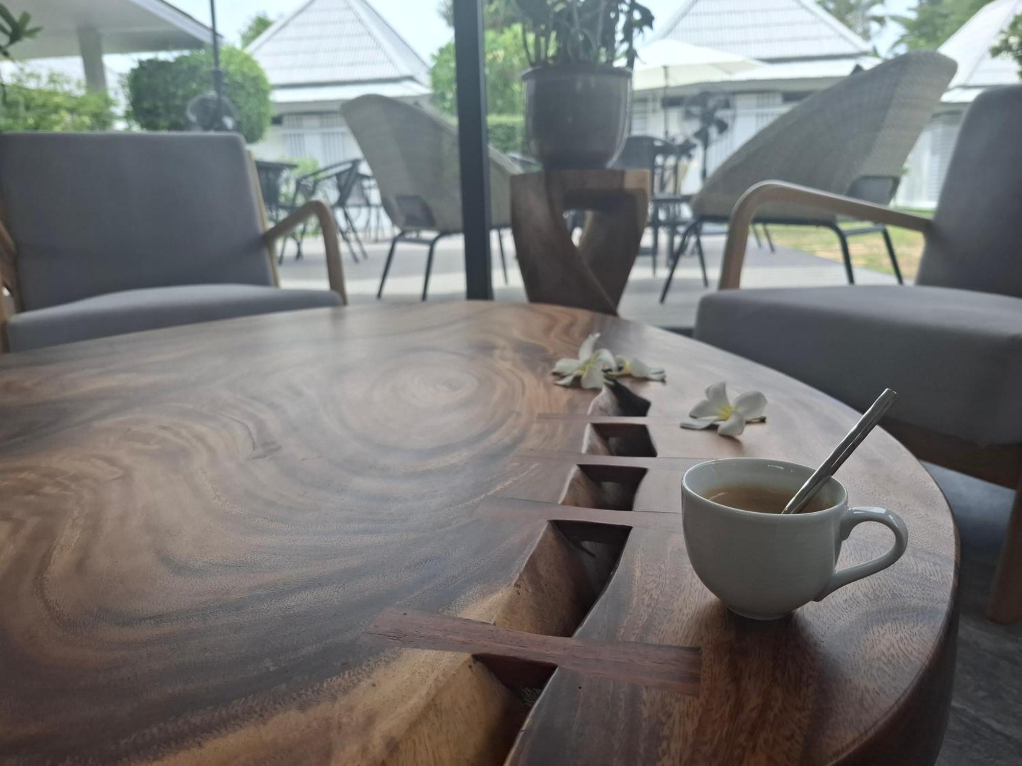 Thiptara Resort - Adults Only Mae Nam Luaran gambar
